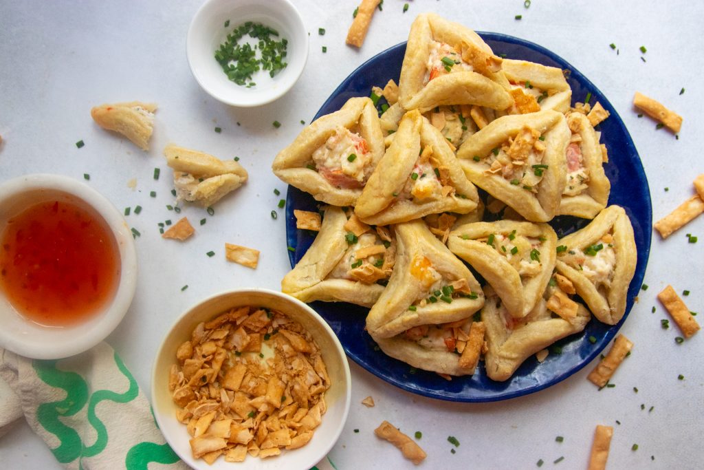 Crab Rangoon Hamantaschen 1