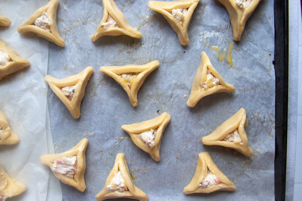 Crab Rangoon Hamantaschen 4