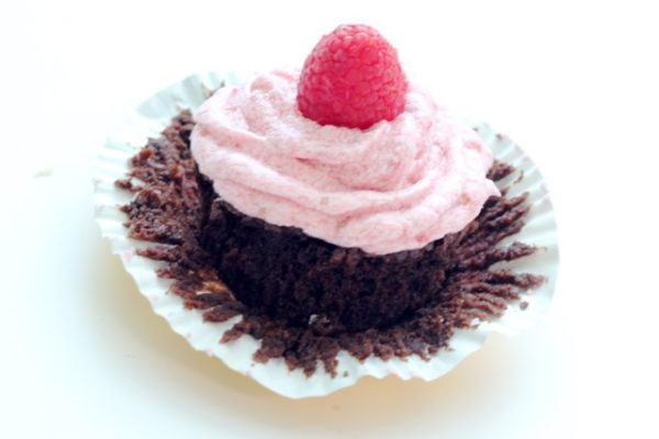 Flourless Chocolate Cupcakes with Raspberry Frosting